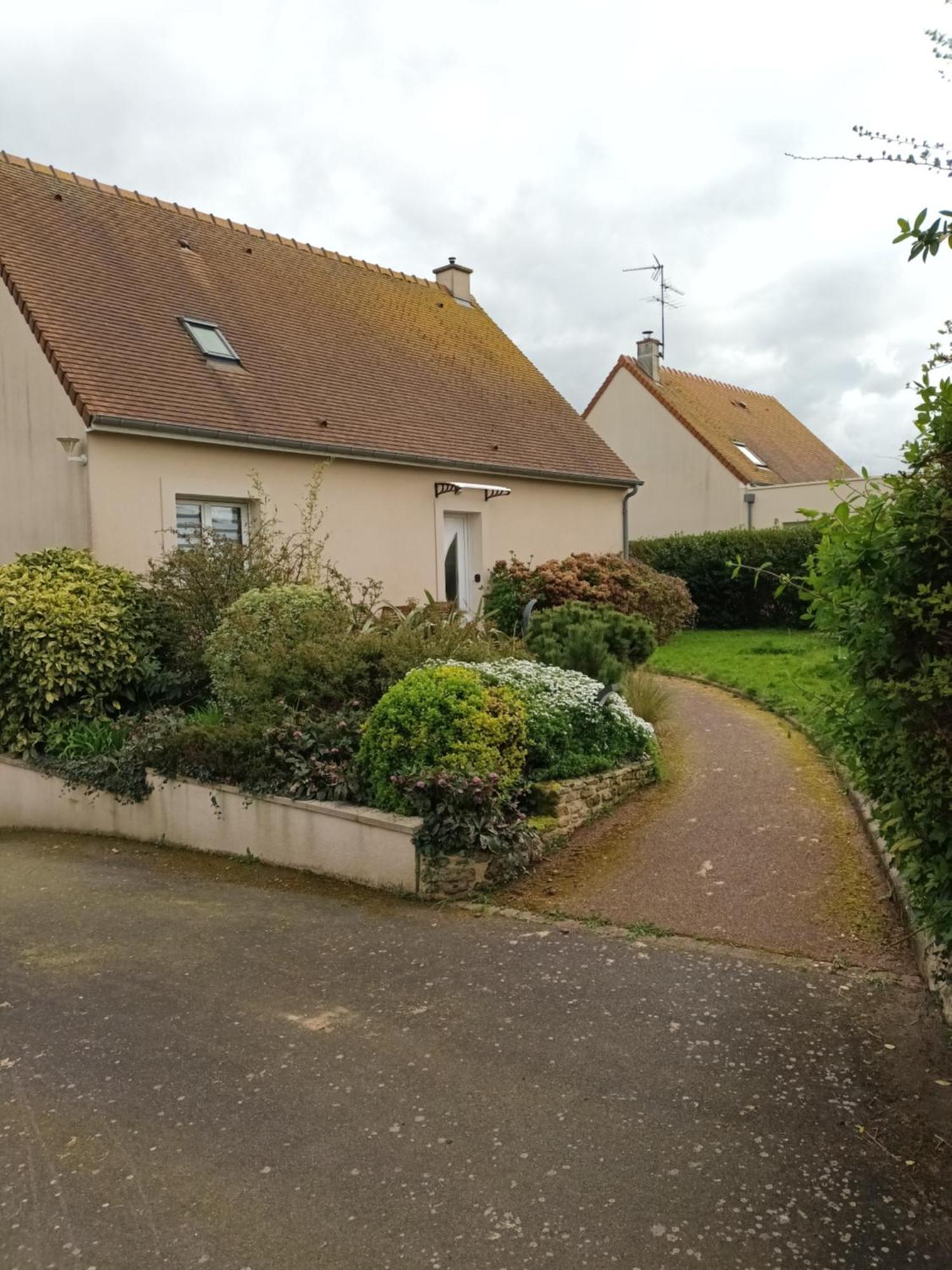 Appartement Tout Confort Le Fresne-Camilly Bagian luar foto